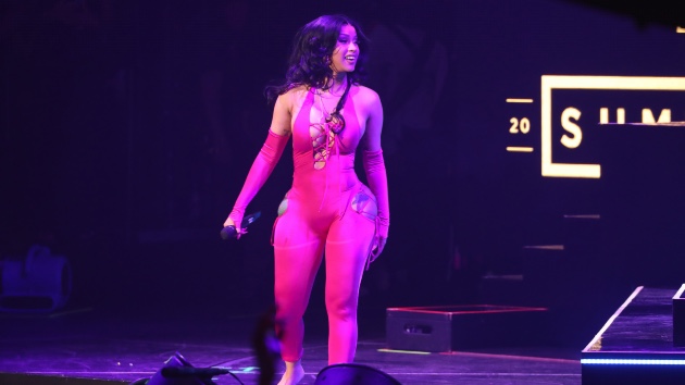 cardi-b-addresses-fans’-requests-for-her-to-“do-big-collabs”