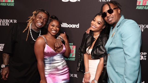 lil-wayne-thanks-﻿’billboard’-﻿for-induction-into-hip-hop-hall-of-fame;-nas-also-honored