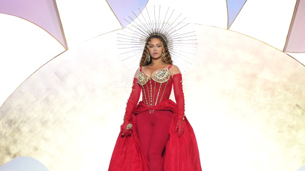 beyonce-is-*this*-close-to-billionaire-status