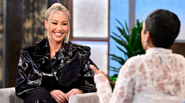 amber-rose-opens-up-about-co-parenting-with-“best-friend”-wiz-khalifa