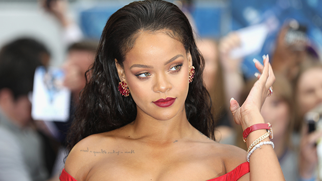rihanna-says-fans-will-“have-the-hair-experience-you’ve-been-waiting-for”-with-fenty-hair