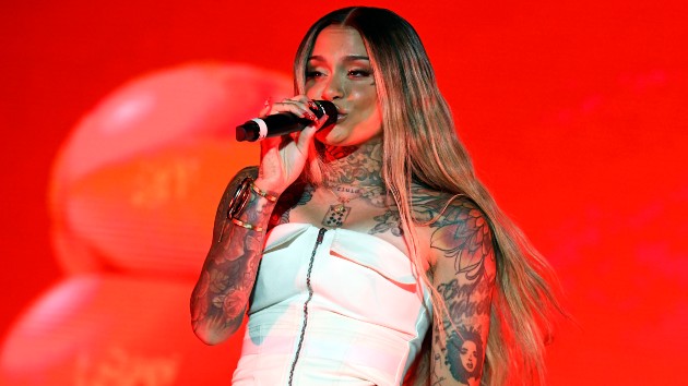 kehlani-raises-over-$550k-in-support-of-palestine,-congo-and-sudan-with-“next-2-u”-merch