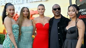 eddie-murphy-refers-to-longtime-partner-paige-butcher-as-his-“wife”-in-interview