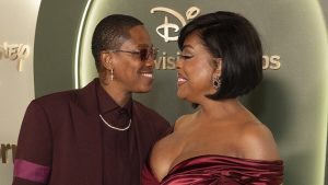 “tv-has-to-look-like-the-real-world”:-niecy-nash-betts-on-lgbtq-representation-on-television