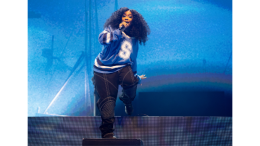 SZA Shares Trailer For ‘Lana: SOS Deluxe’: ‘Clock Starts Now’ - K104 FM