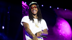 wiz-khalifa-releases-new-music-video-for-‘hit-it-once’